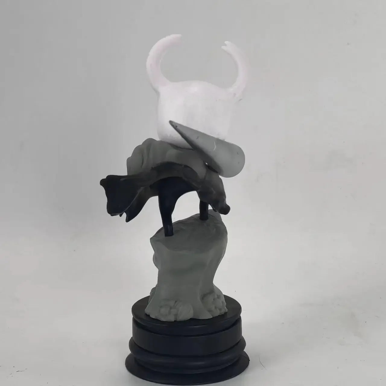 Hollow Knight Figure