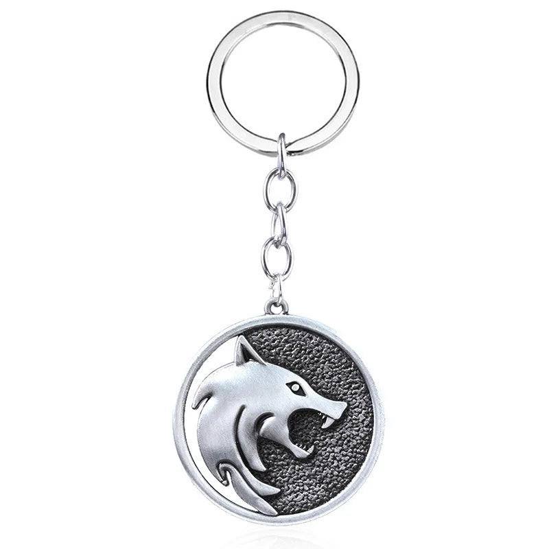 Witcher keychain Creative Witcher Wolf Head Keychain Game Peripheral Keyring