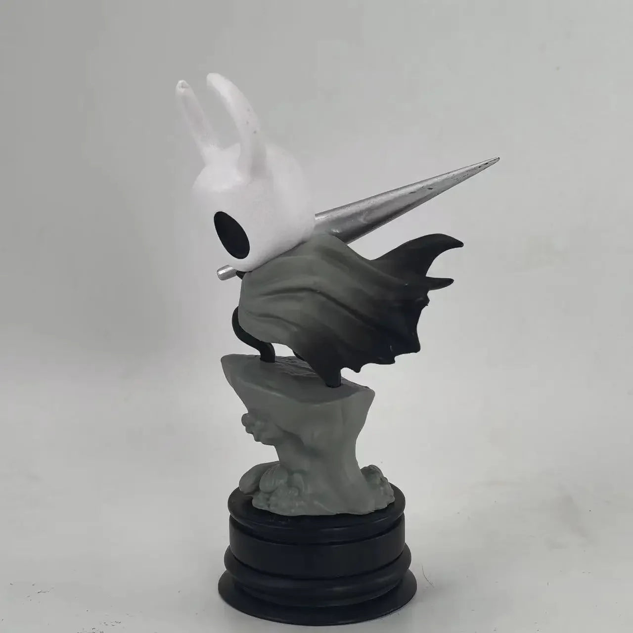 Hollow Knight Figure