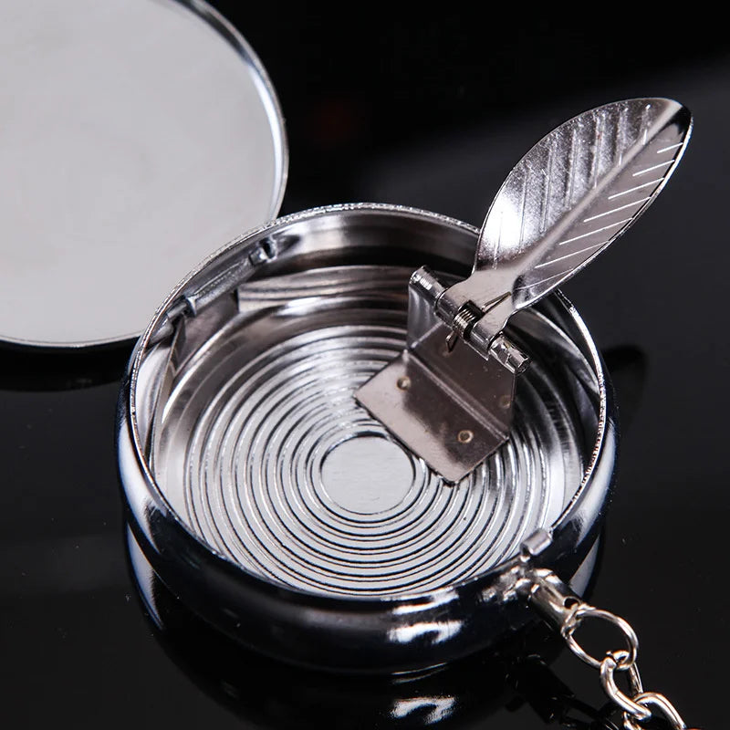 1PC Random Style Ashtray with Lid Mini Portable Ashtray Stainless Steel Keychain Suitable for Carrying Around Use in Car and Travel