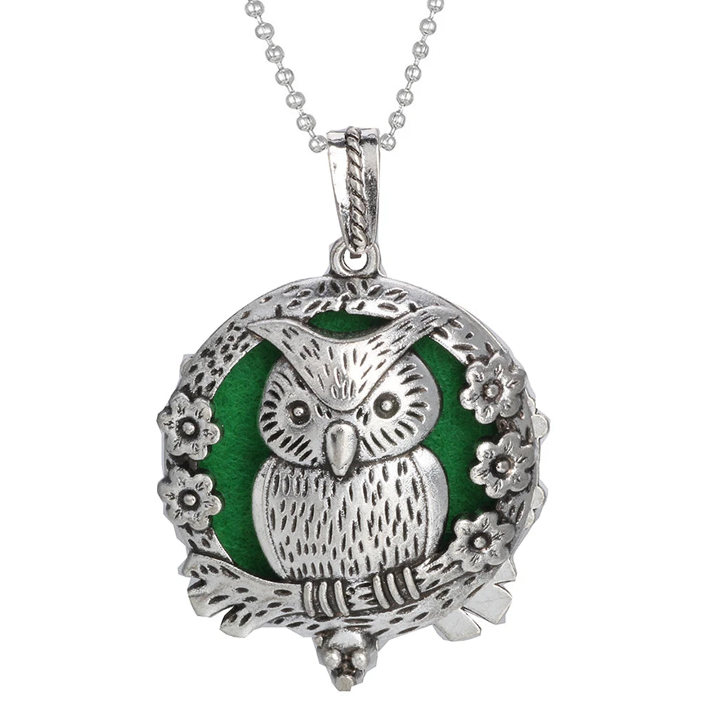 New Aromatherapy Diffuser Necklace Vintage Flower Butterfly Open Locket Aroma Pendant Perfume Essential Oil Diffuser Necklace